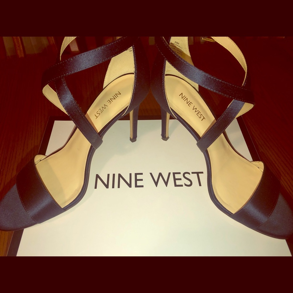 Nine West pumps